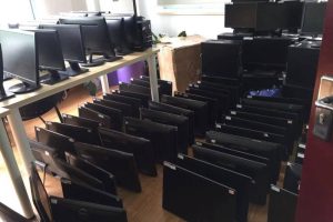 显卡回收RTX3080游戏性能翻倍新蓝回收高价回收你的2080ti 英伟达于9月2日在线发布了NVIDIA GeForce RTX 30系列显卡